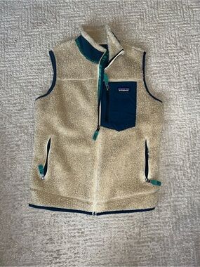 Patagonia Cream Fleece Vest with Navy Chest Pocket